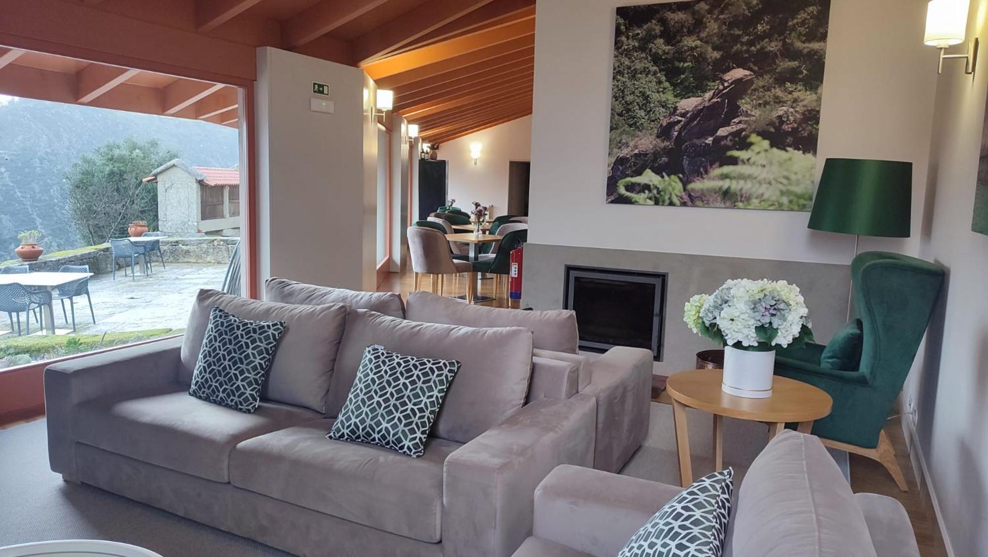 Pensjonat Quinta Da Riba Ma Santa Leocadia Zewnętrze zdjęcie
